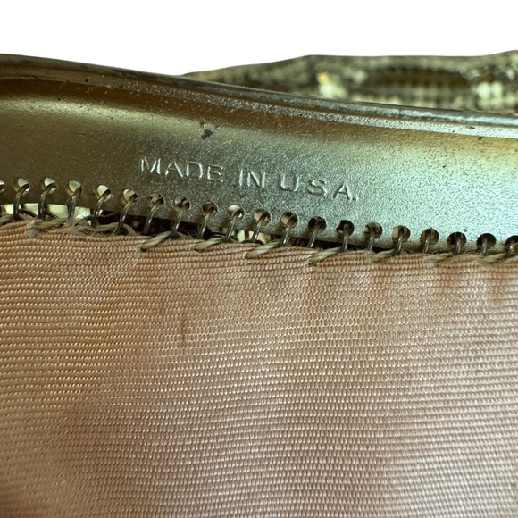 VTG Whiting & Davis Mesh Gold Purse Kiss Lock Mini Evening USA - Picture 11 of 12
